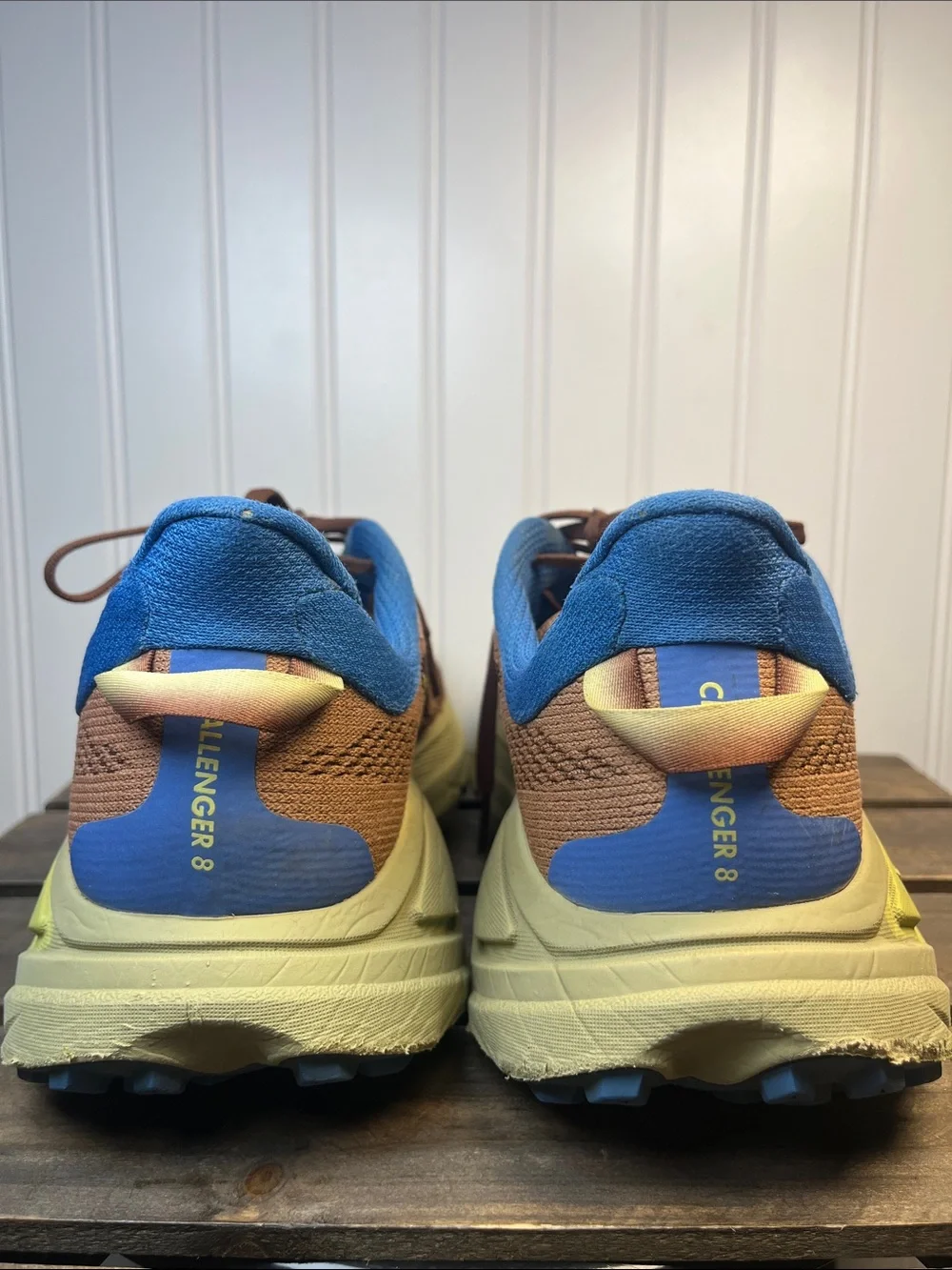 Hoka Men's Challenger 8 Maple Cardamom Trail Running Shoe Sneakers